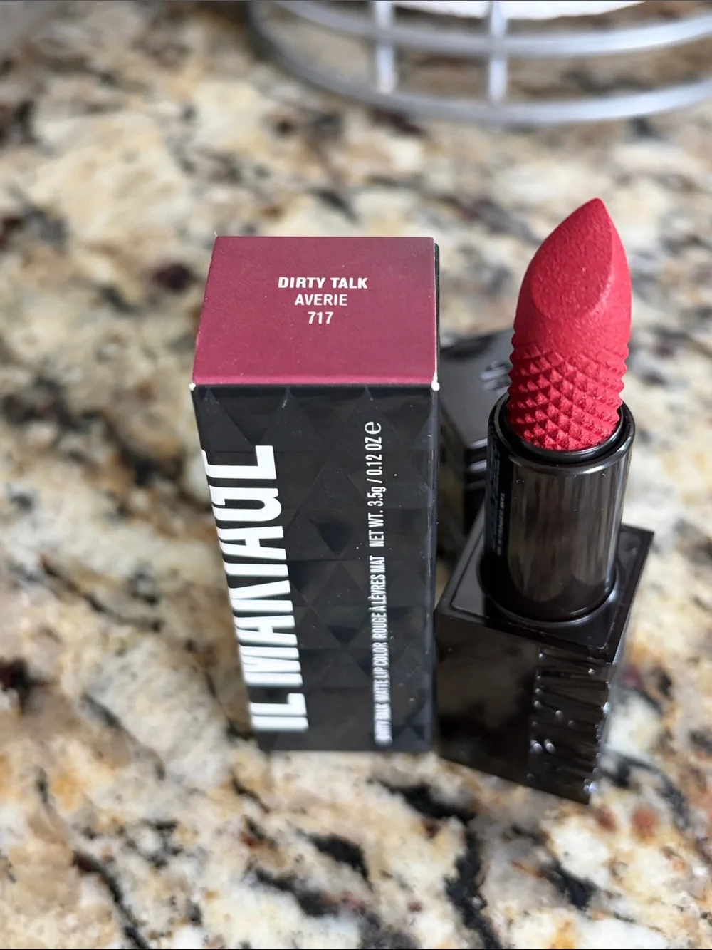 ⚡️❄️Il Makiage Averie Dirty Talk Lipstick